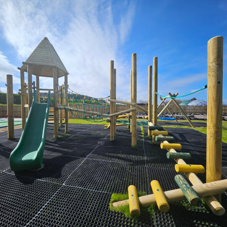 Gro for you adventure play park